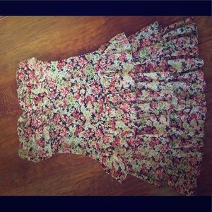Strapless flirty short flower dress